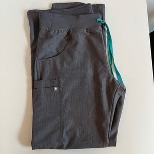 FIGS Grey Kade Pant M